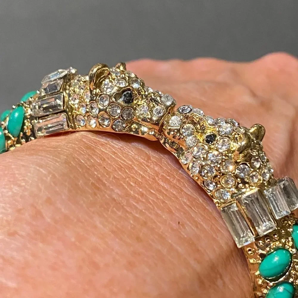 NWOT Amrita Singh Gold and Green Lepoard 🐆 Bracelet - Picture 8 of 11